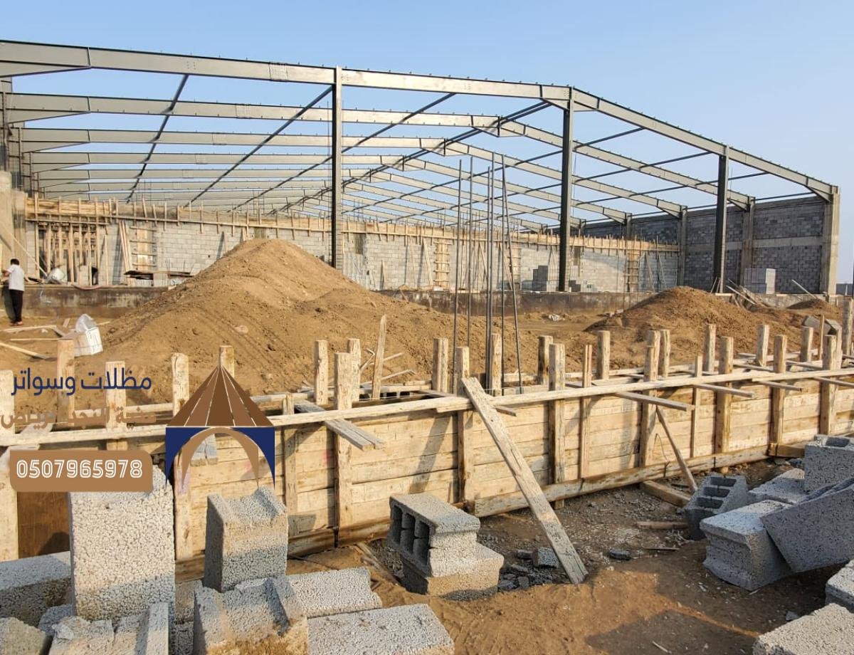 هناجر حديدية، شينكو، ساندوتش بانل لتخزين وحماية المساحات التجارية والصناعية.