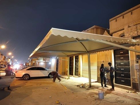 مظلات سيارات حديد