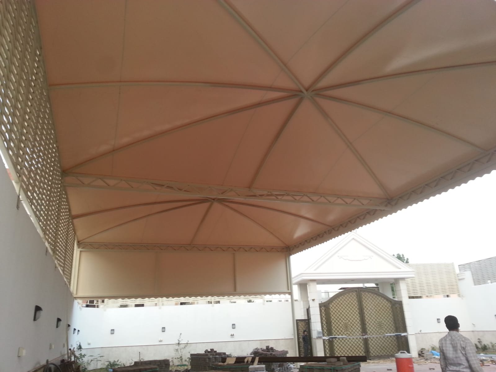 مظلات وسواتر الرياض تركيب مظلات وسواتر باسعار تنافسية الرياض